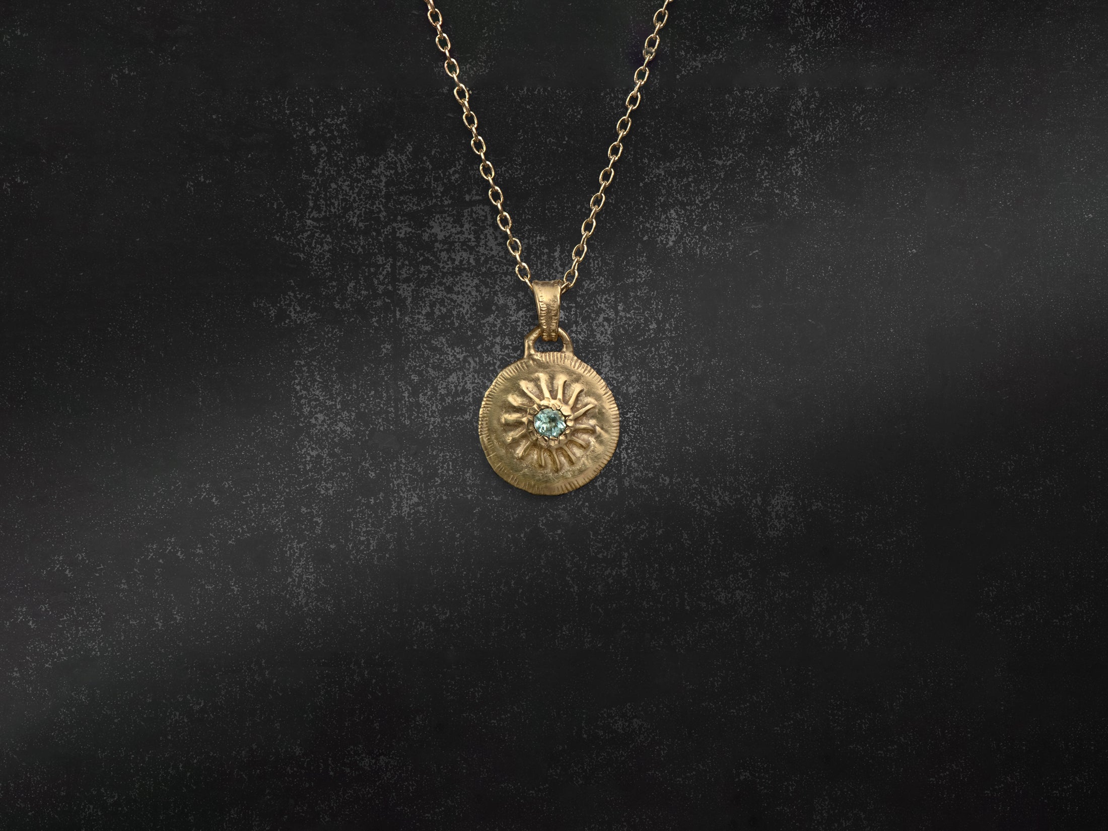 Collier Helios PM tourmaline plaqué or