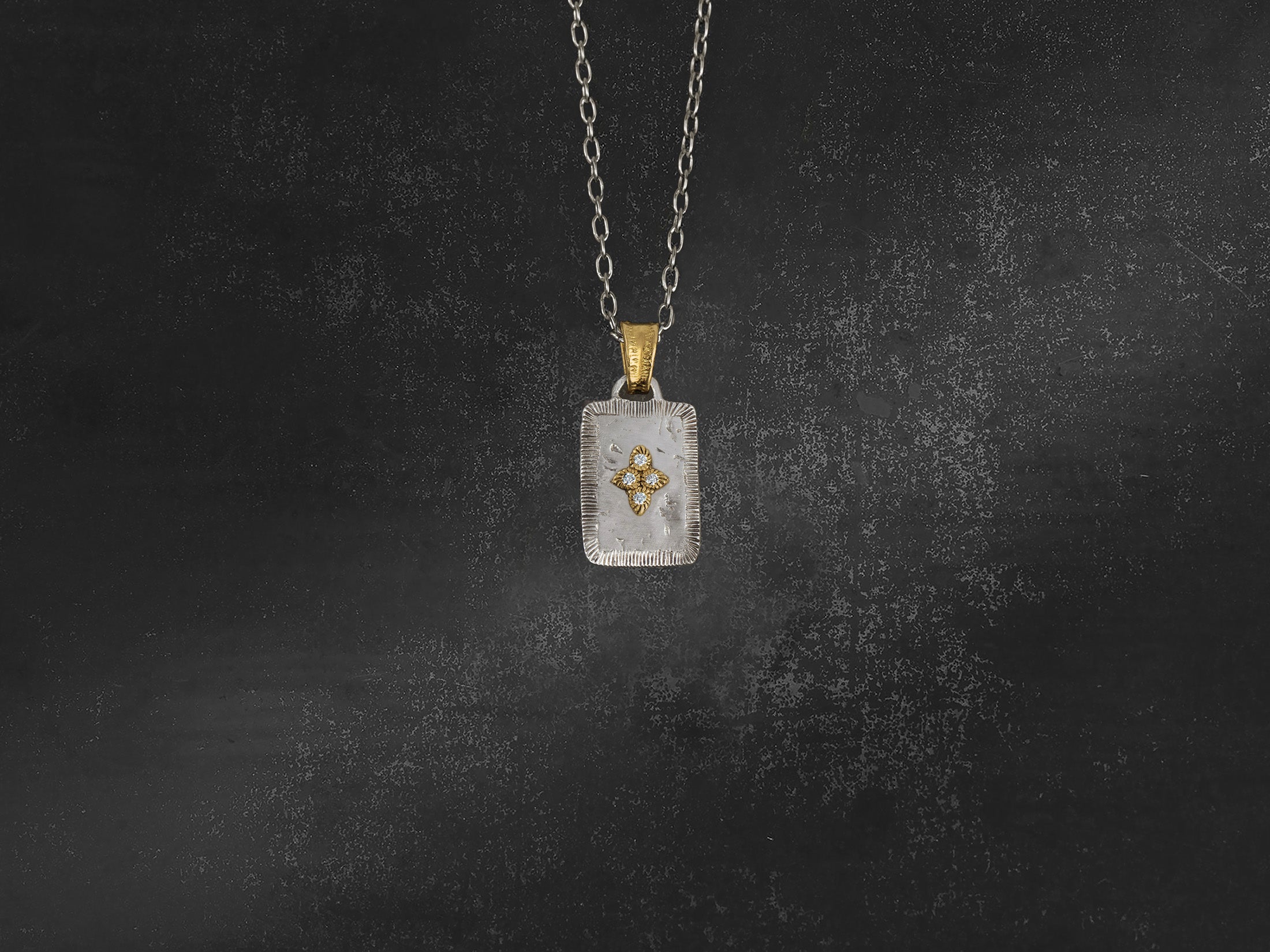 Pendentif Solis Lux rectangle PM étoile diamants