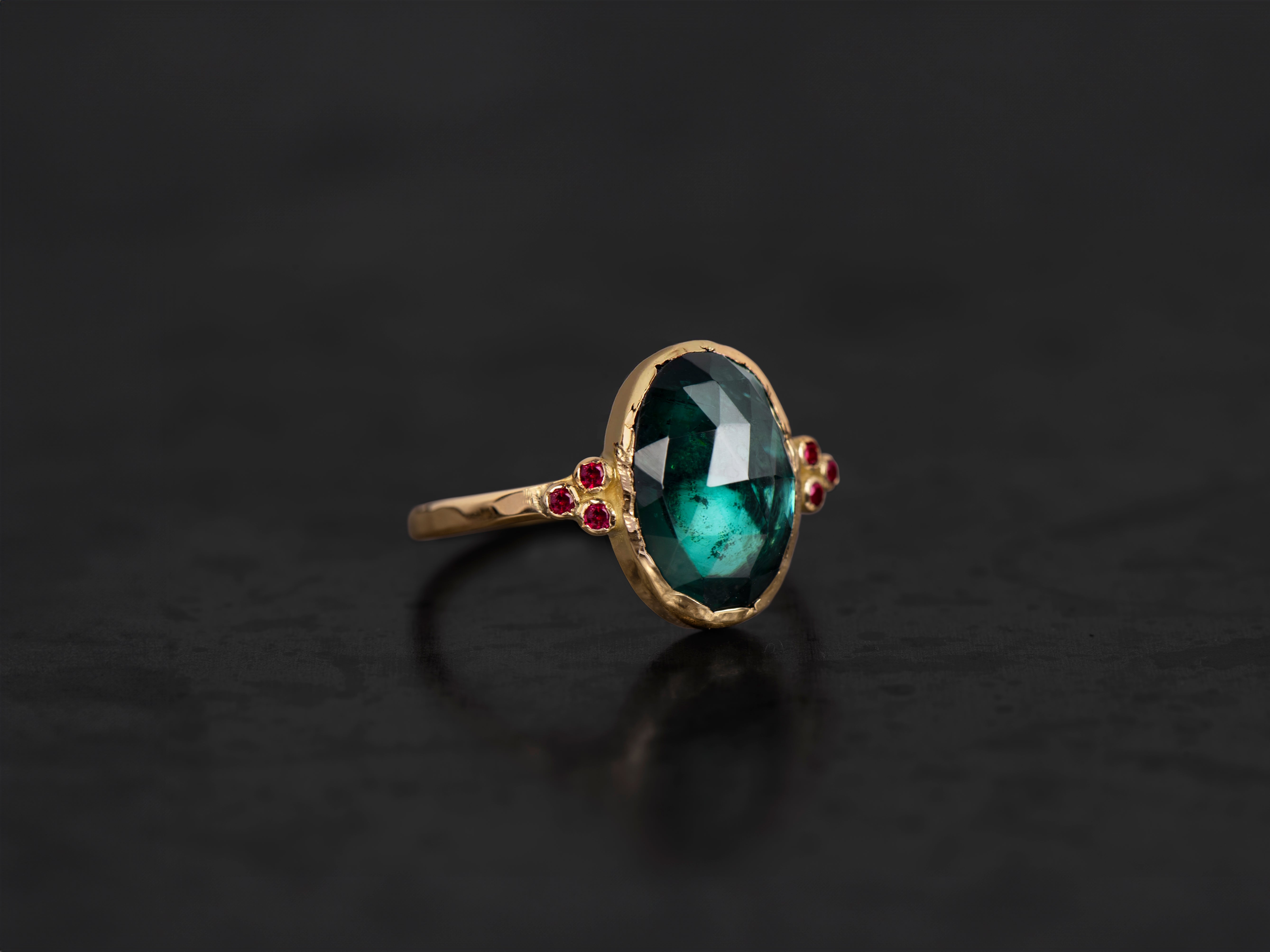 BAGUE QUEEN RUBIS TOURMALINE INDIGO 3,95CTS OR JAUNE