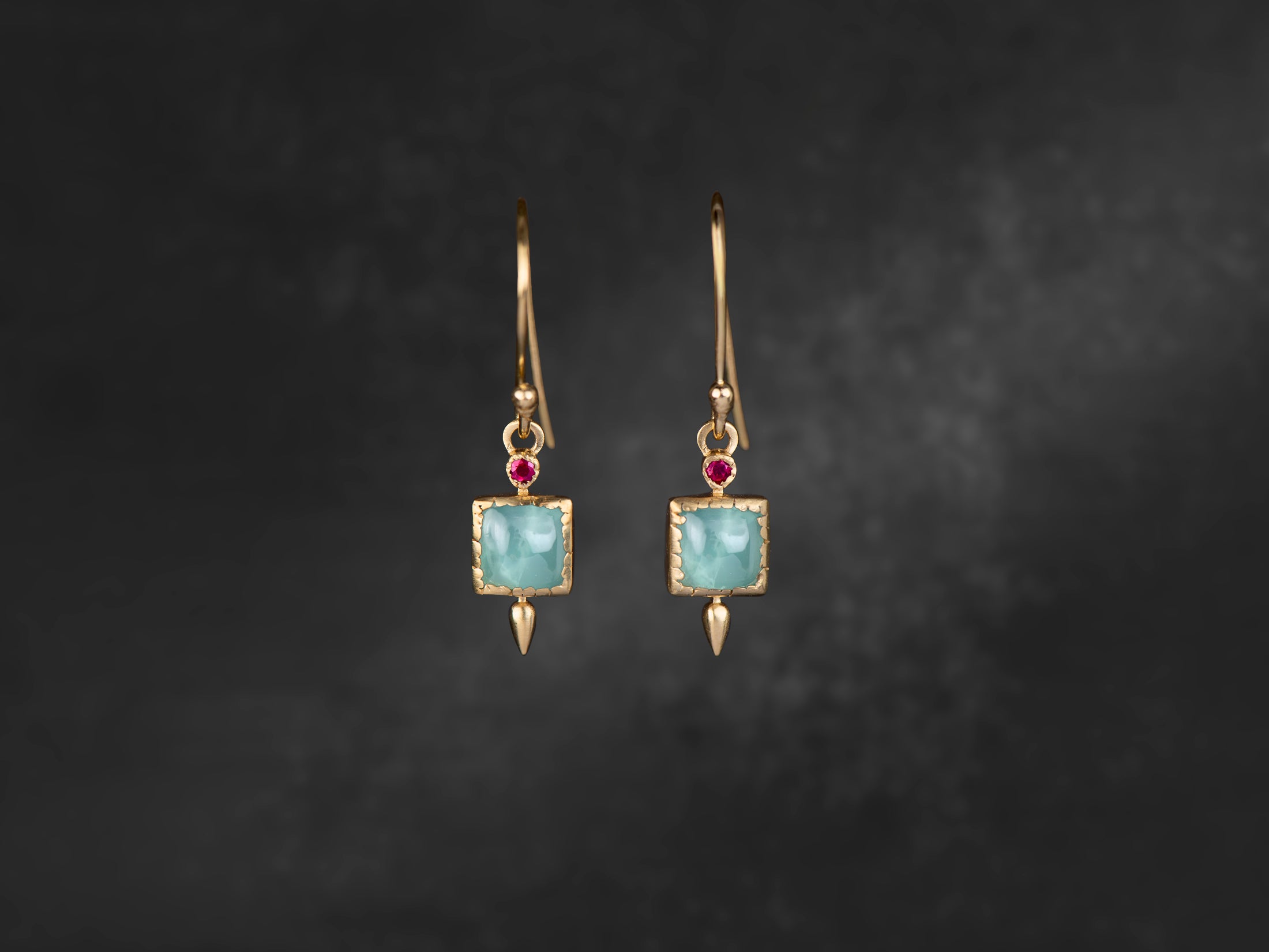 Dana Coral Labradorite gold plated earrings