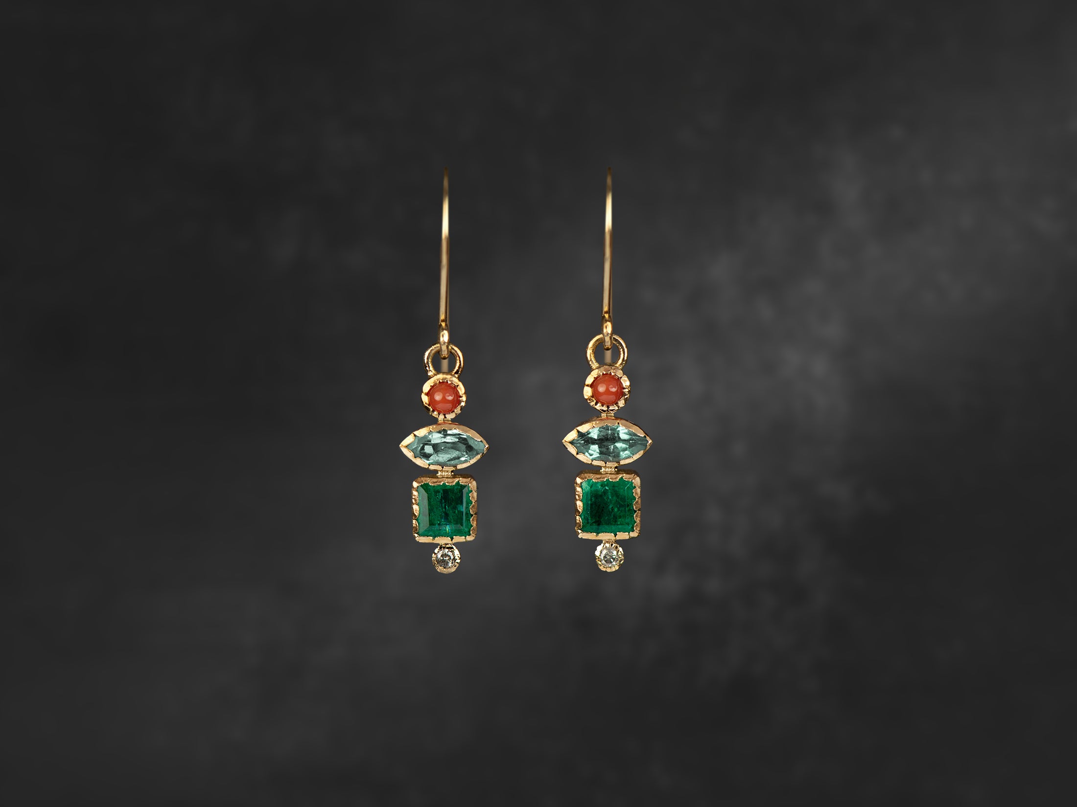 BO Sybille émeraude corail tourmaline et diamant or jaune