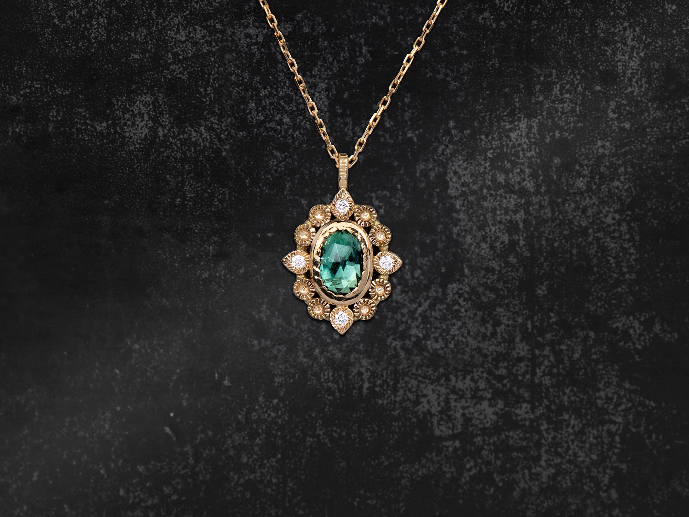 Collier Sagan 03 tourmaline verte 0,48cts diamants or jaune