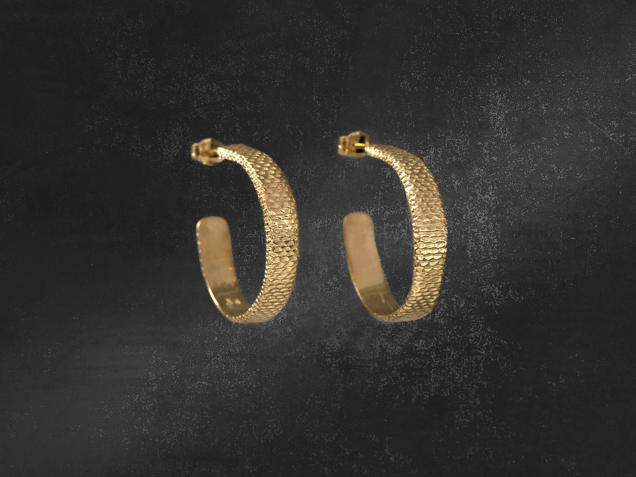 Créoles Téthys MM vermeil – bijou artisanal signé Emmanuelle Zysman