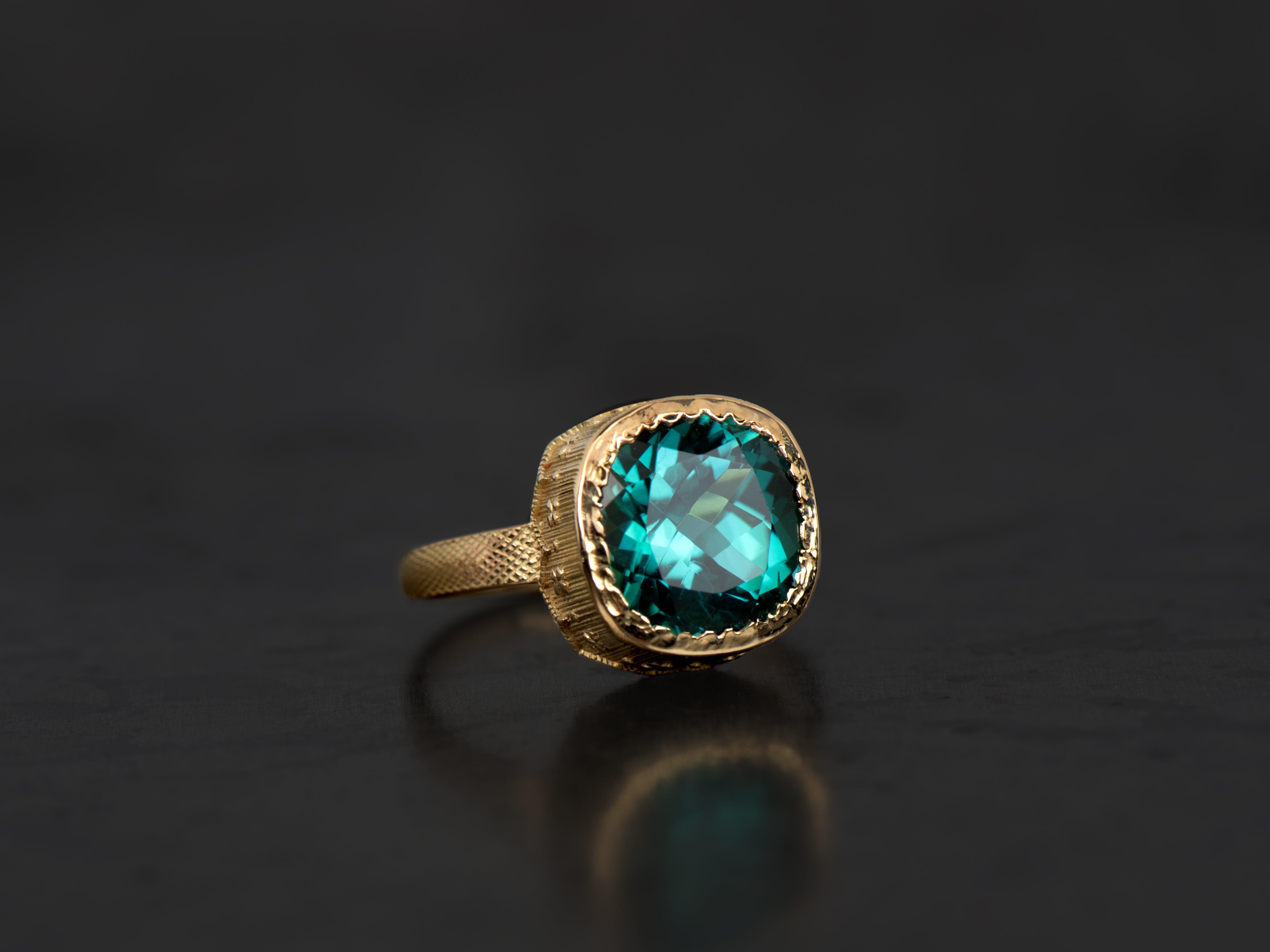 BAGUE SYRACUSE TOURMALINE BLEUE "INDIGOLITE" 4,19CTS OR JAUNE