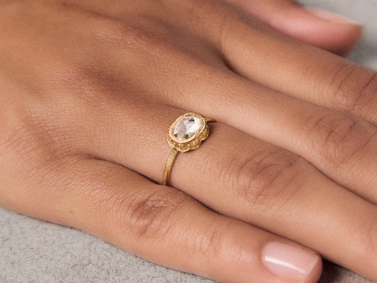 Bague Syracuse diamant rosecut coussin 1,09 cts Or jaune