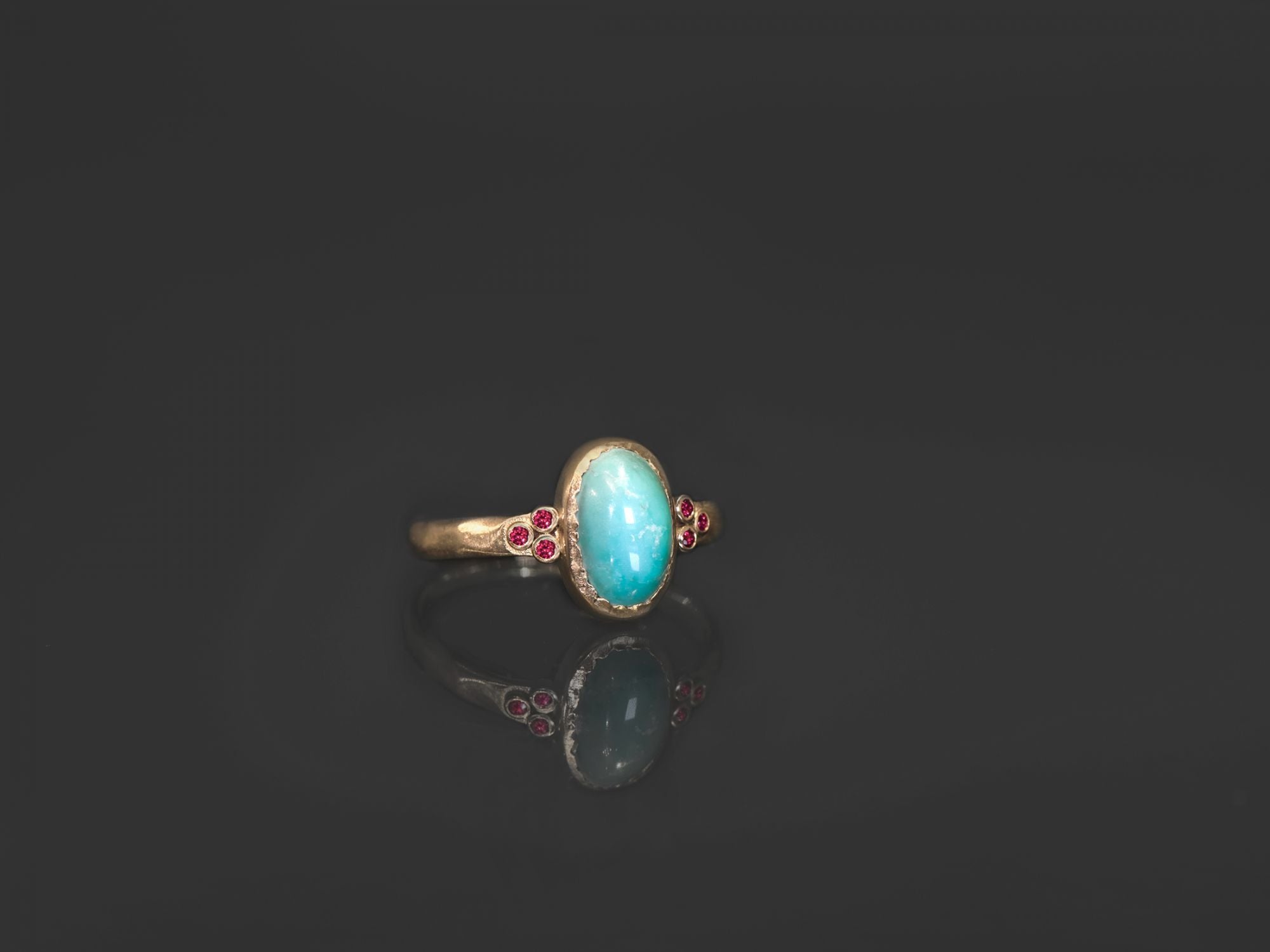 Bague Queen rubis turquoise or jaune — bijou signature Emmanuelle Zysman en argent ou vermeil, élégant et intemporel