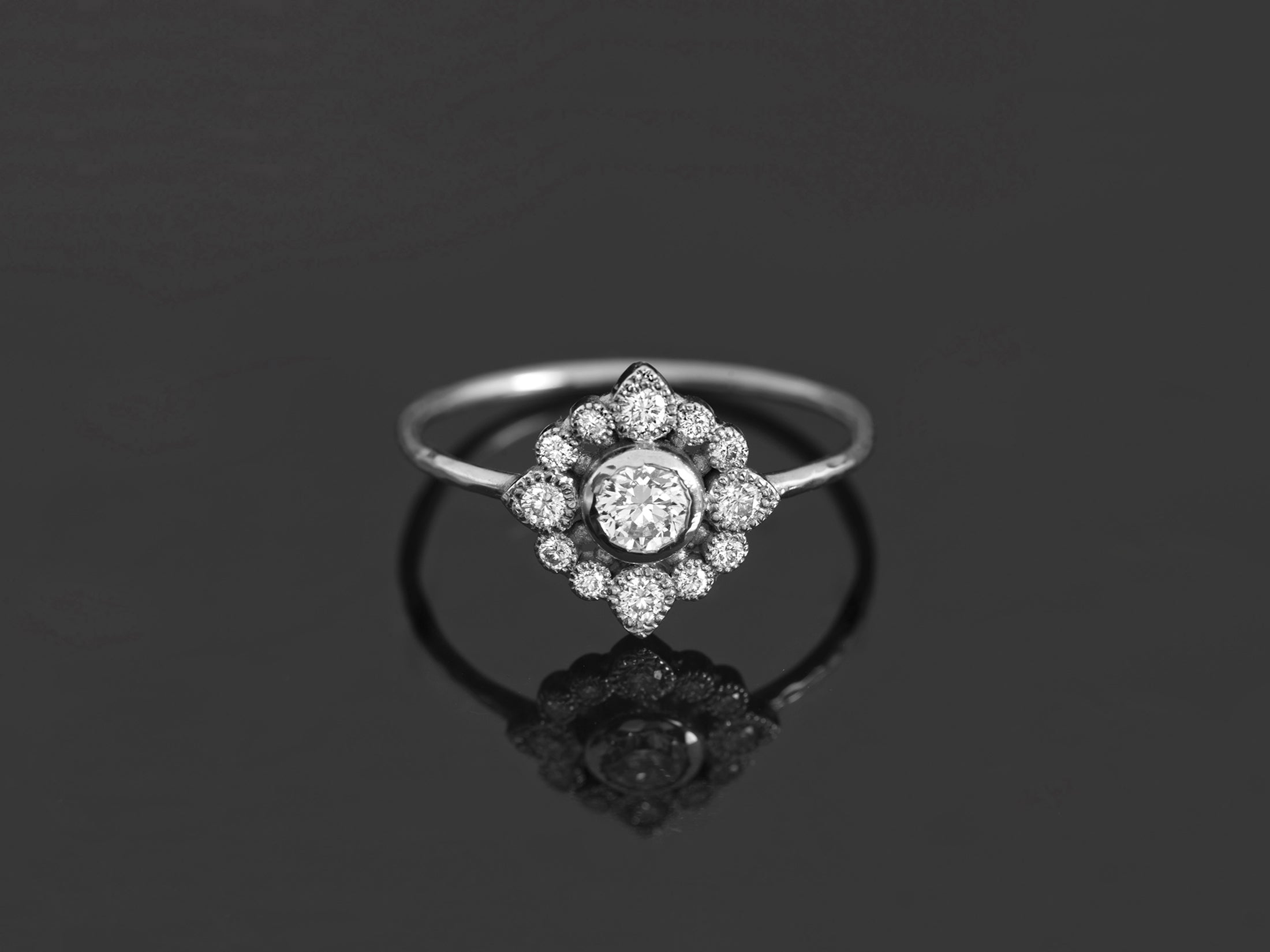 Sagan diamond ring 0.24ct platinum