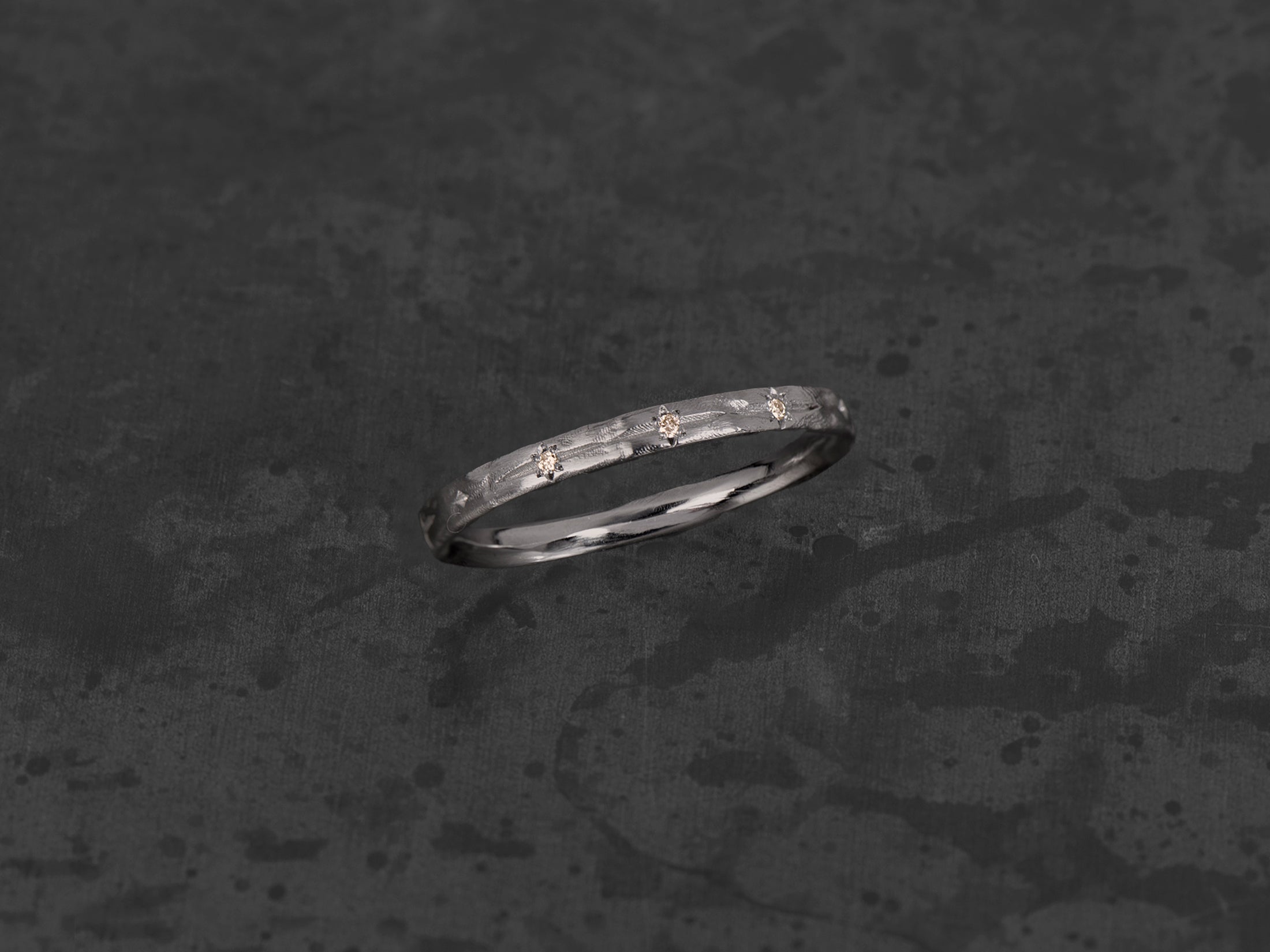 Anneau cassiel argent 3 diamants champagne