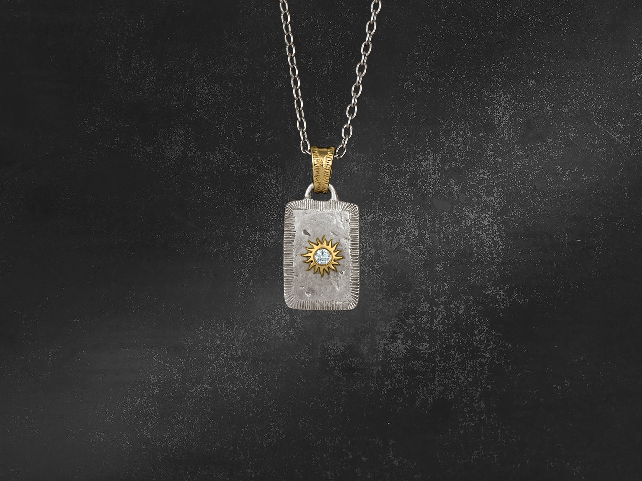 Pendentif solis lux rectangle MM soleil diamant