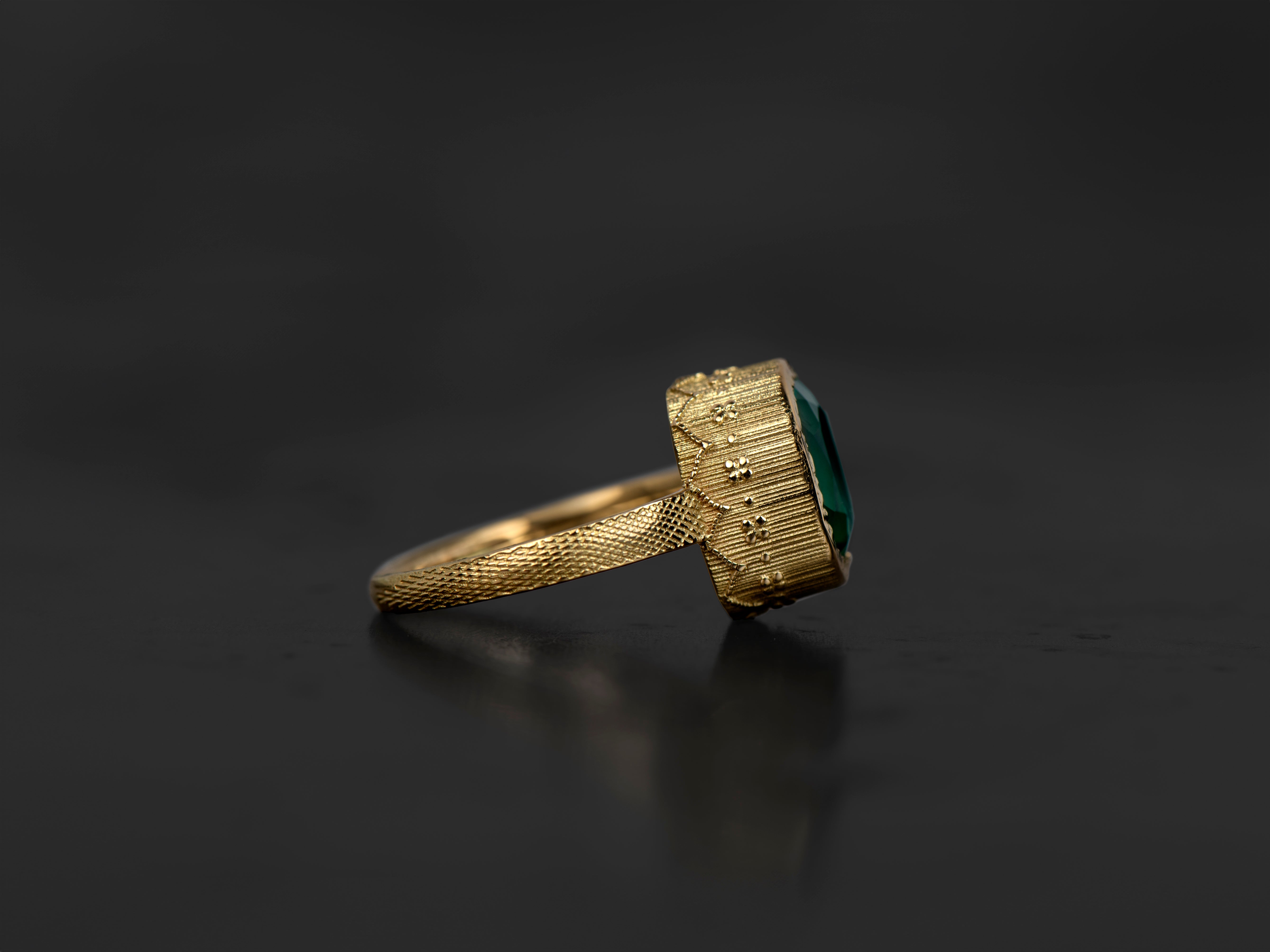 BAGUE SYRACUSE TOURMALINE BLEUE "INDIGOLITE" 4,19CTS OR JAUNE