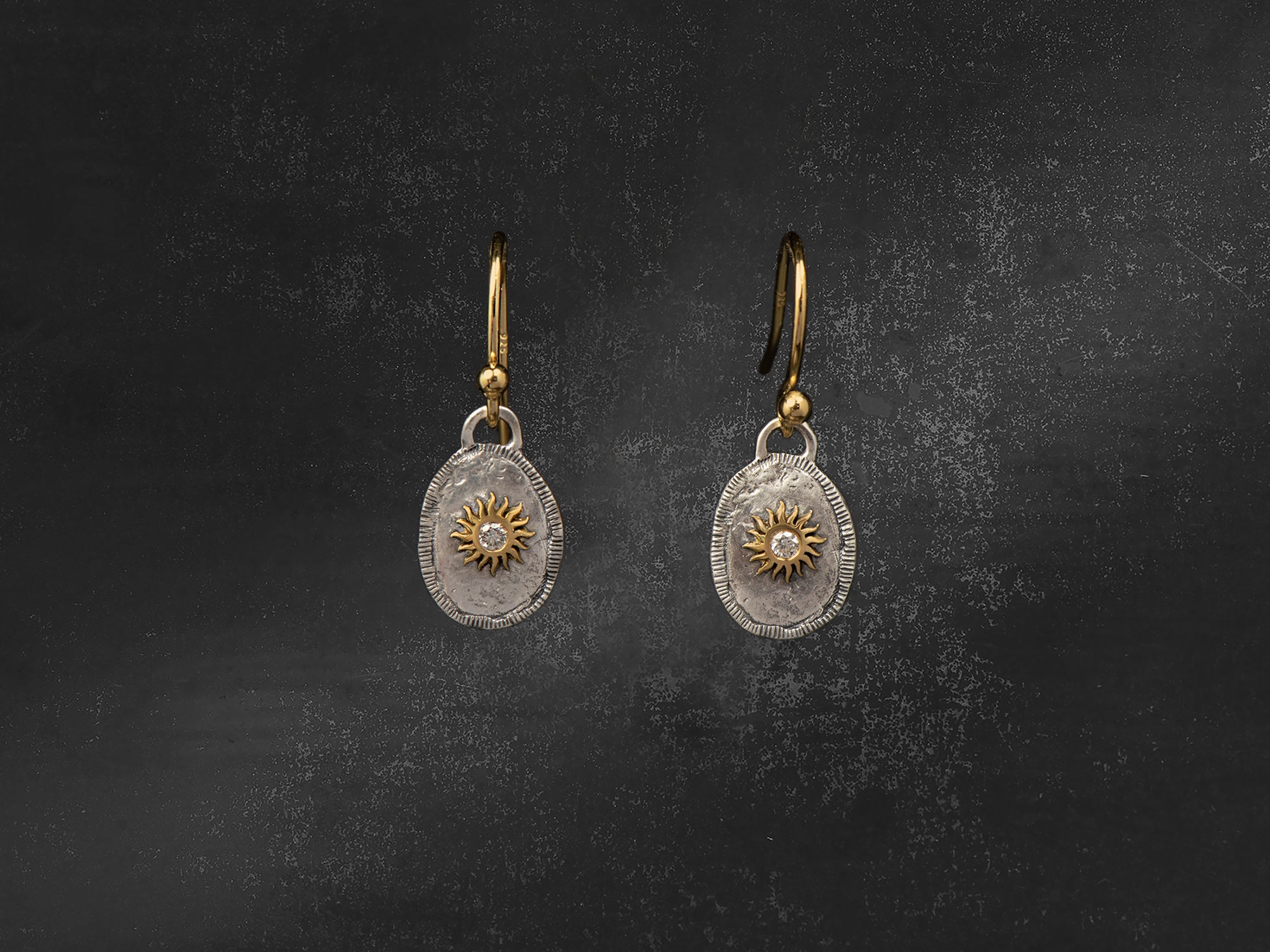 BO SOLIS LUX OVALE PM SOLEIL BRILLANT ROSECUT OR JAUNE ET ARGENT