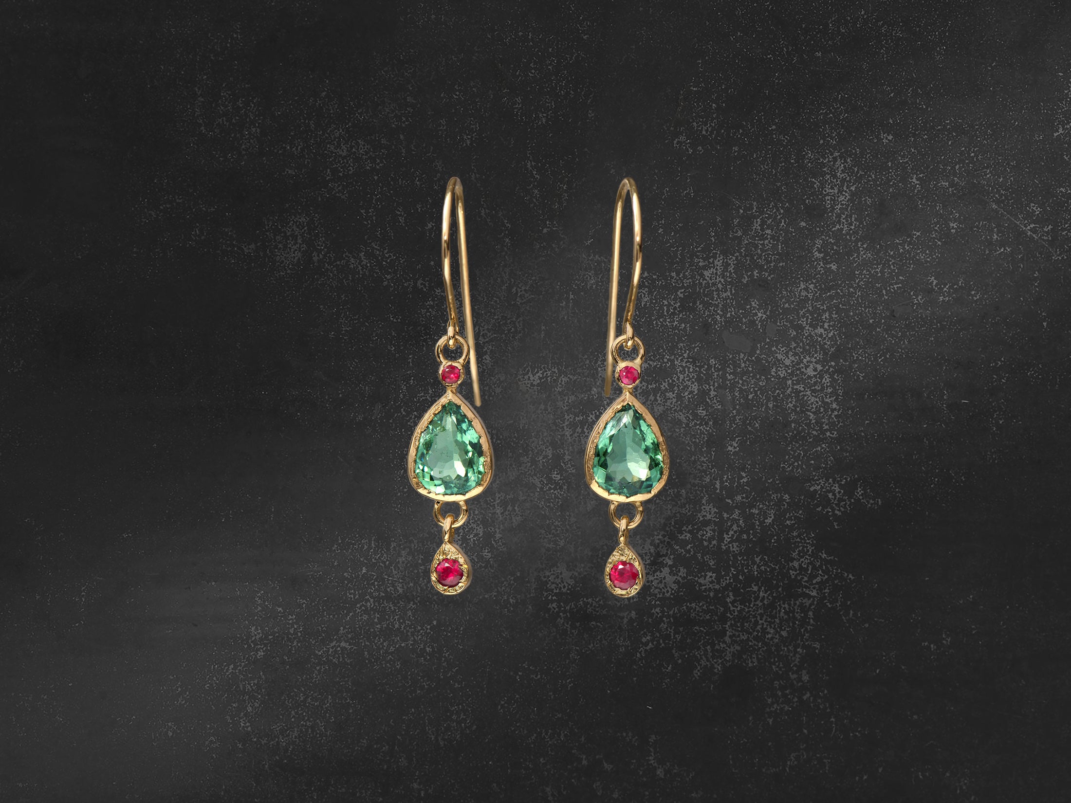 BO Sybille or jaune tourmaline verte et rubis