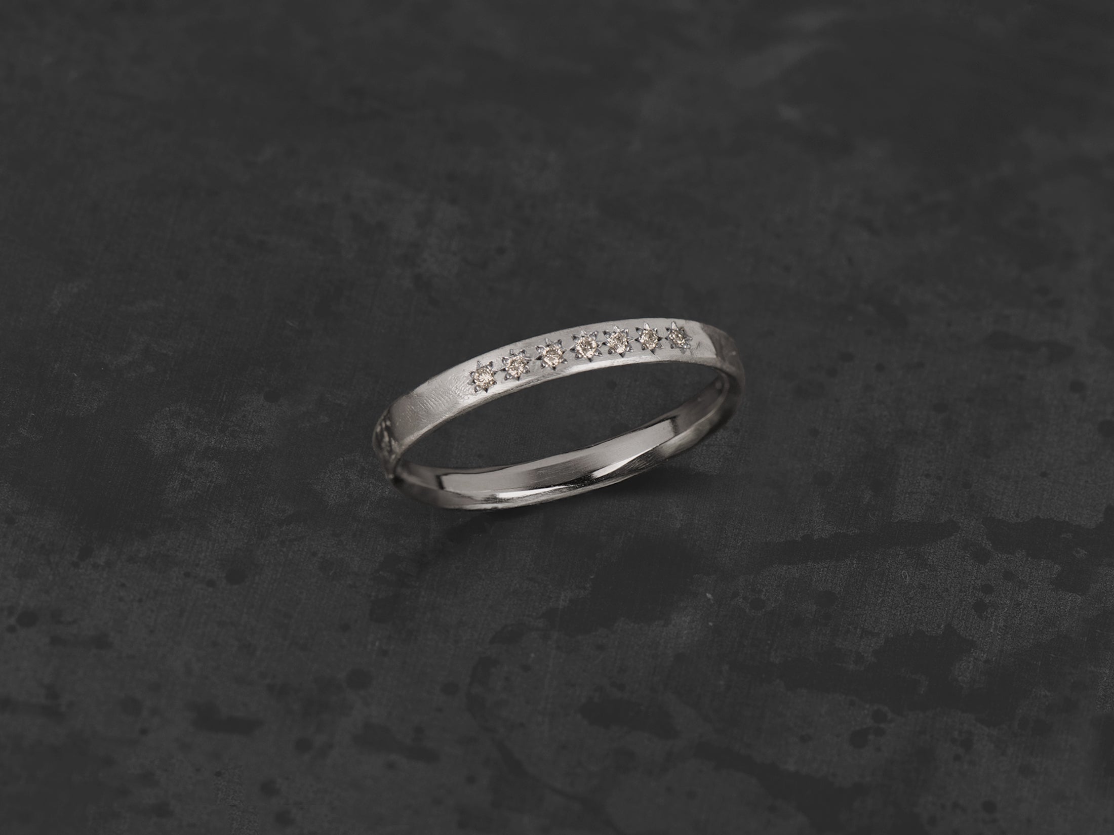 Anneau Damiel argent 7 diamants champagne