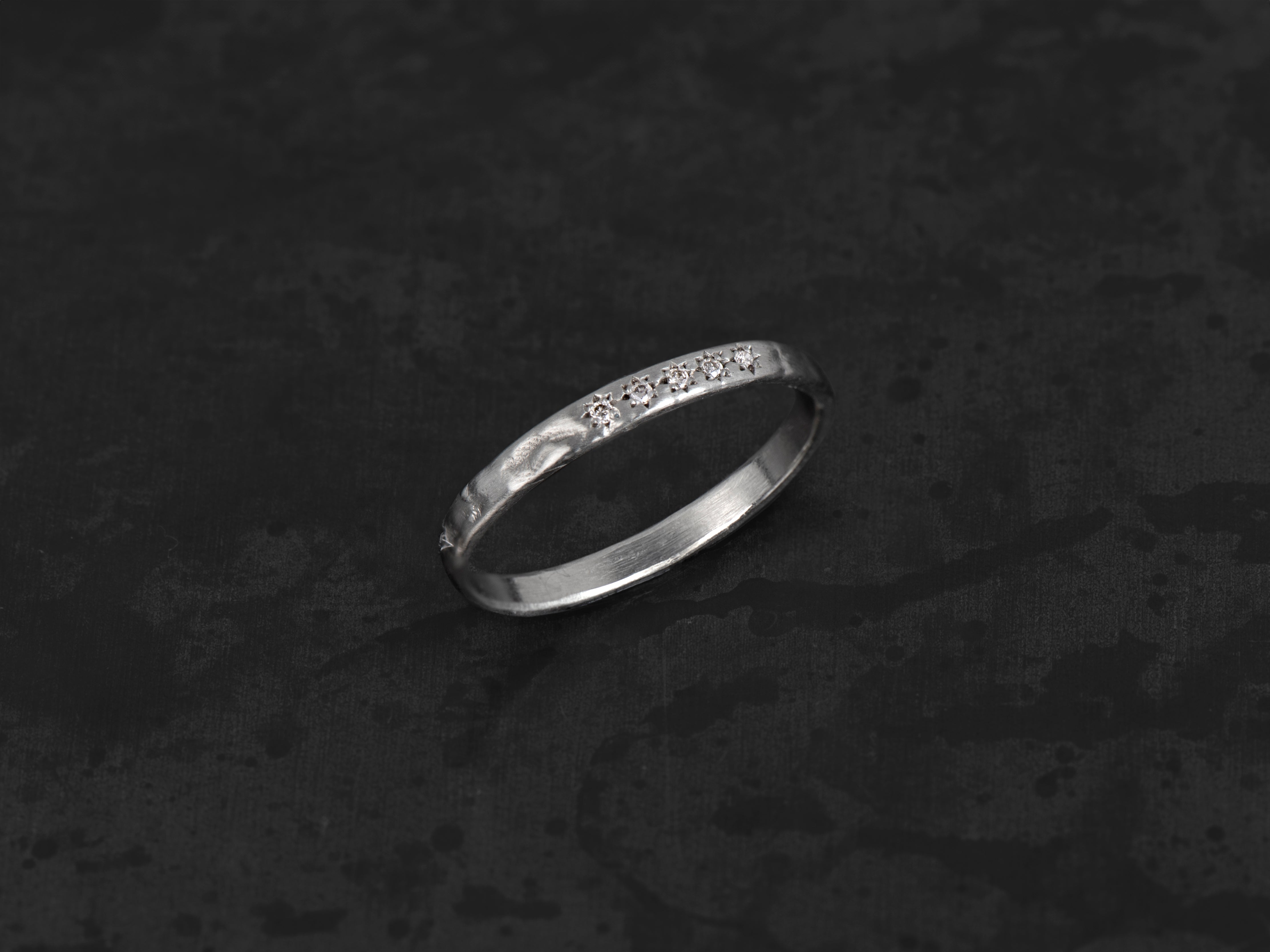 Anneau Cassiel platine 5 diamants