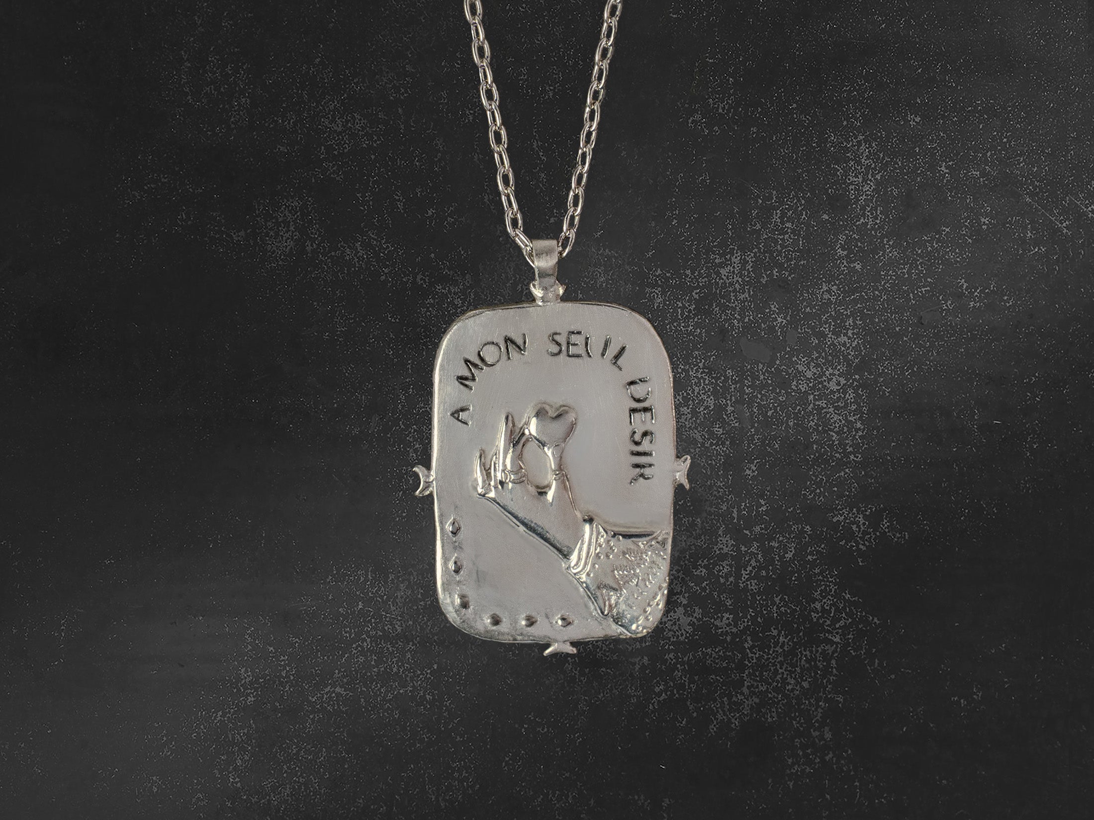 A mon seul desir silver necklace 