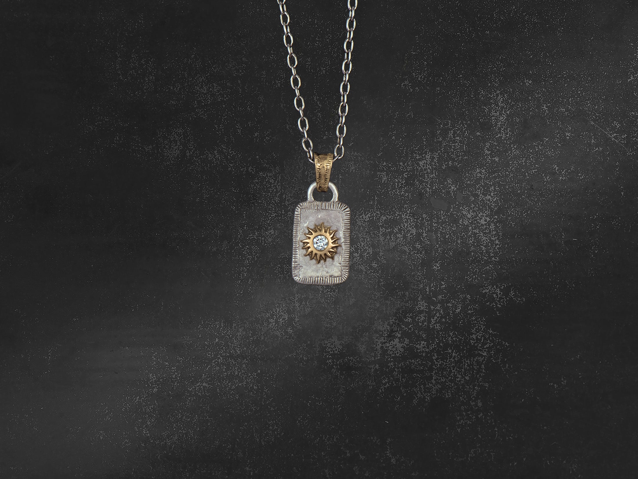Pendentif Solis Lux rectangle PM soleil diamant blanc
