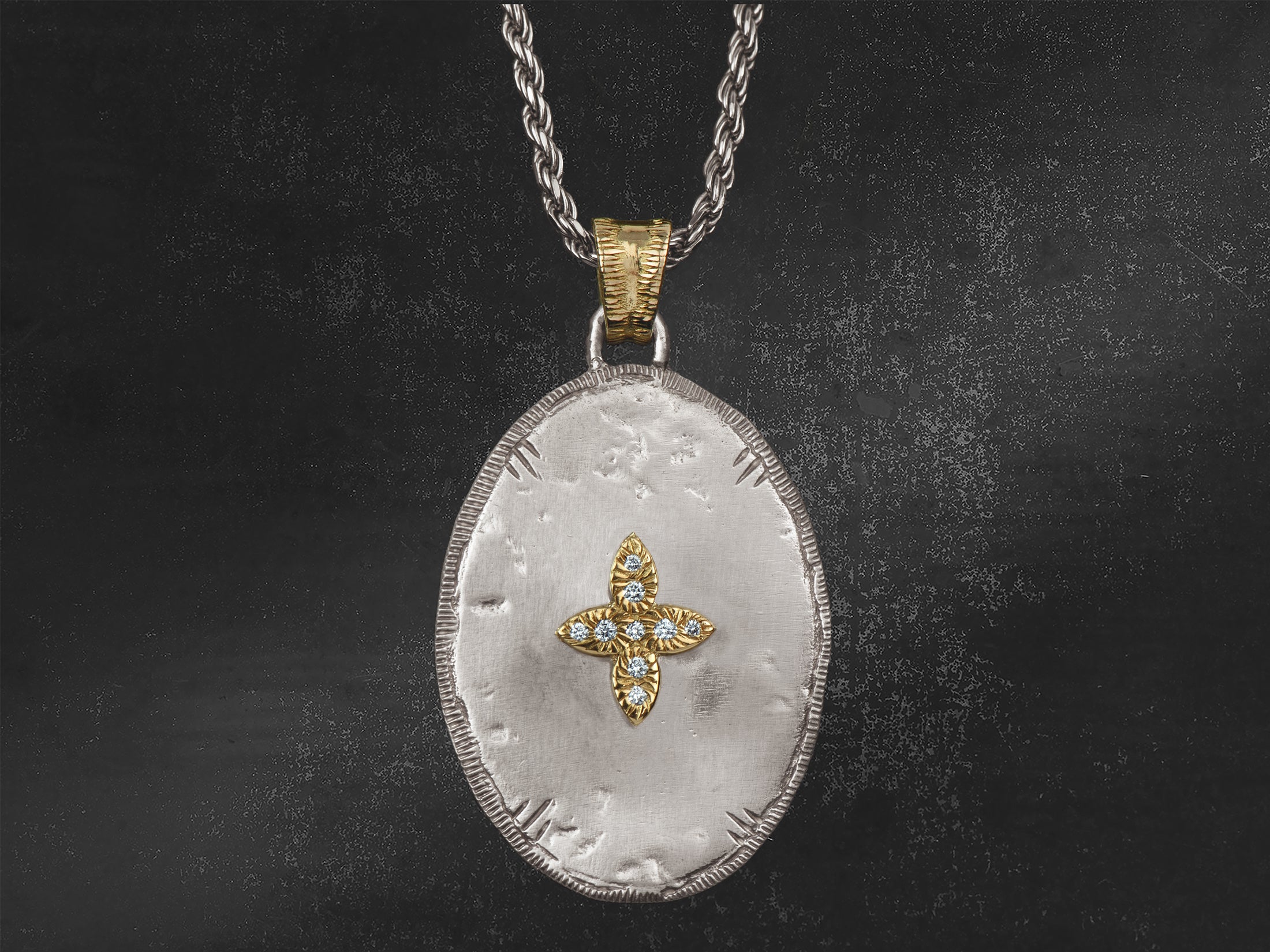 Pendentif Solis Lux ovale GM étoile