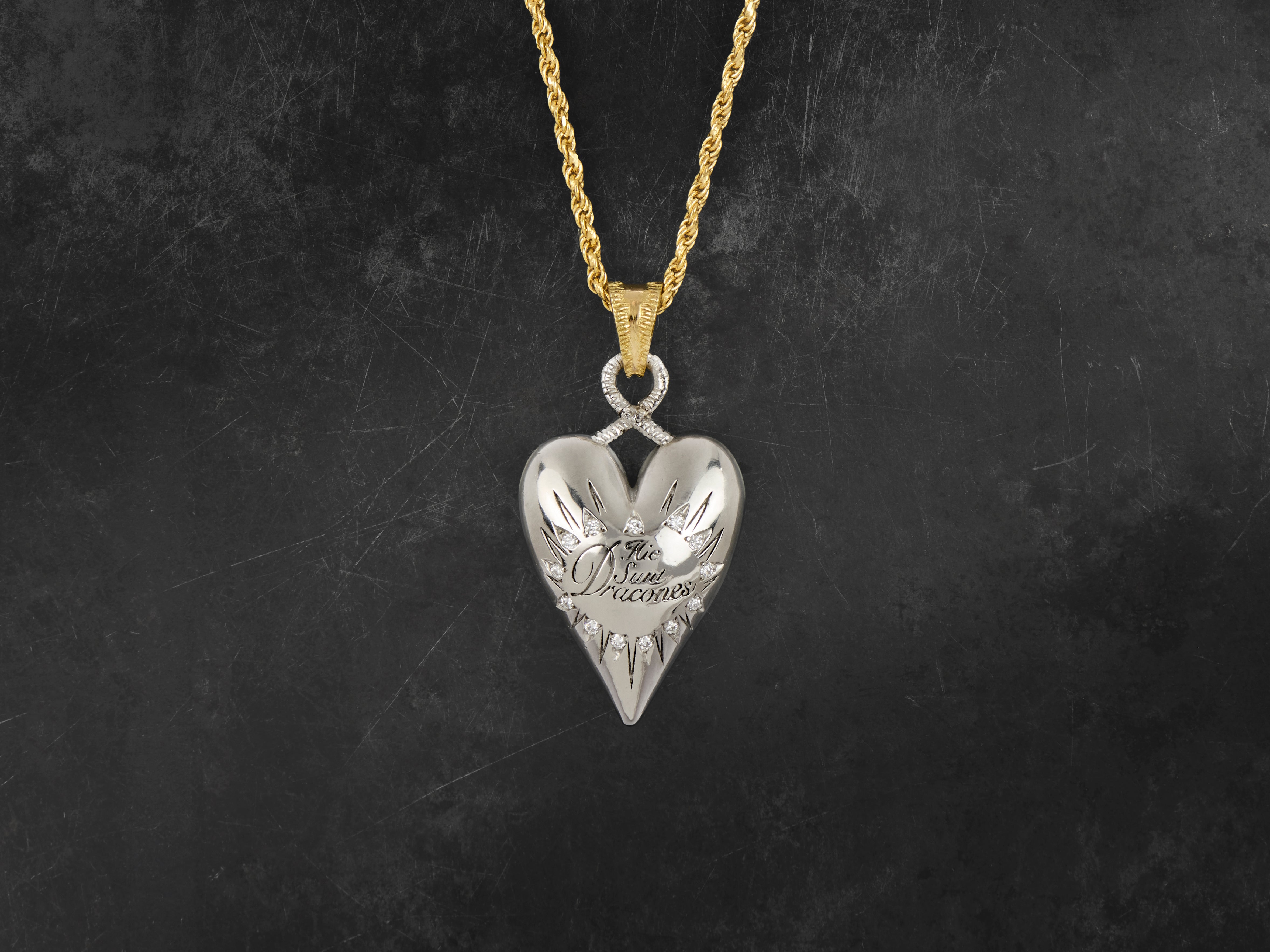 Collier Dracones coeur devise GM diamants
