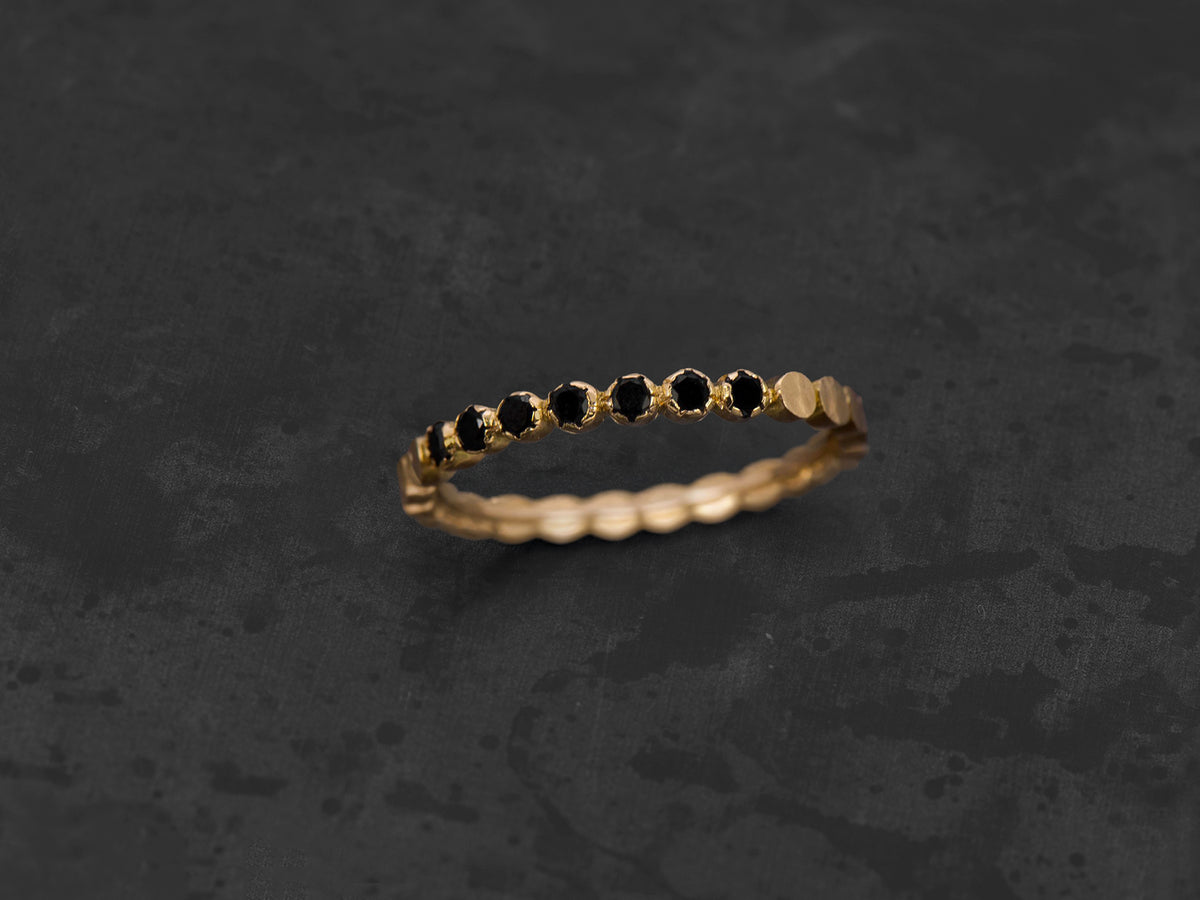 Honey Halfmoon yellow gold wedding ring