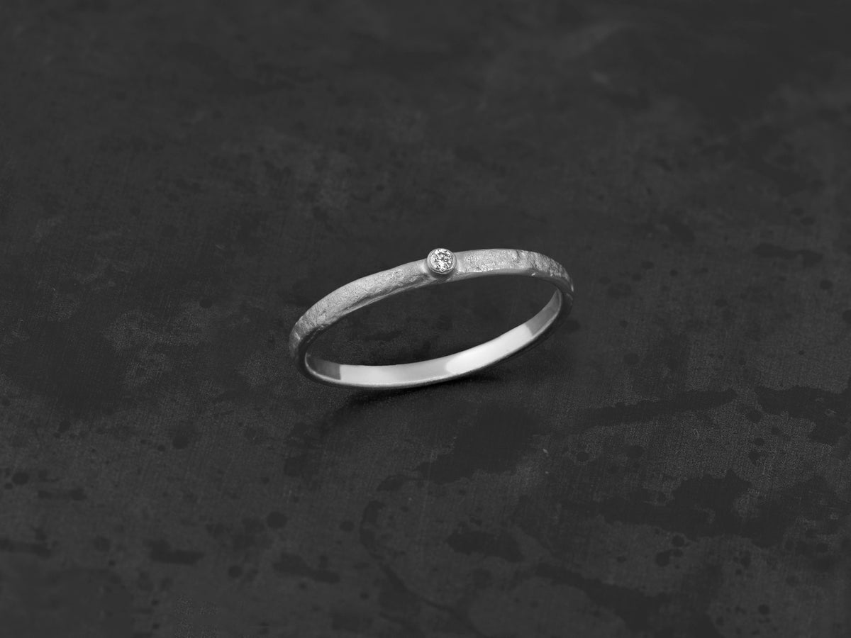 Mon chéri hammered diamond and platinum ring