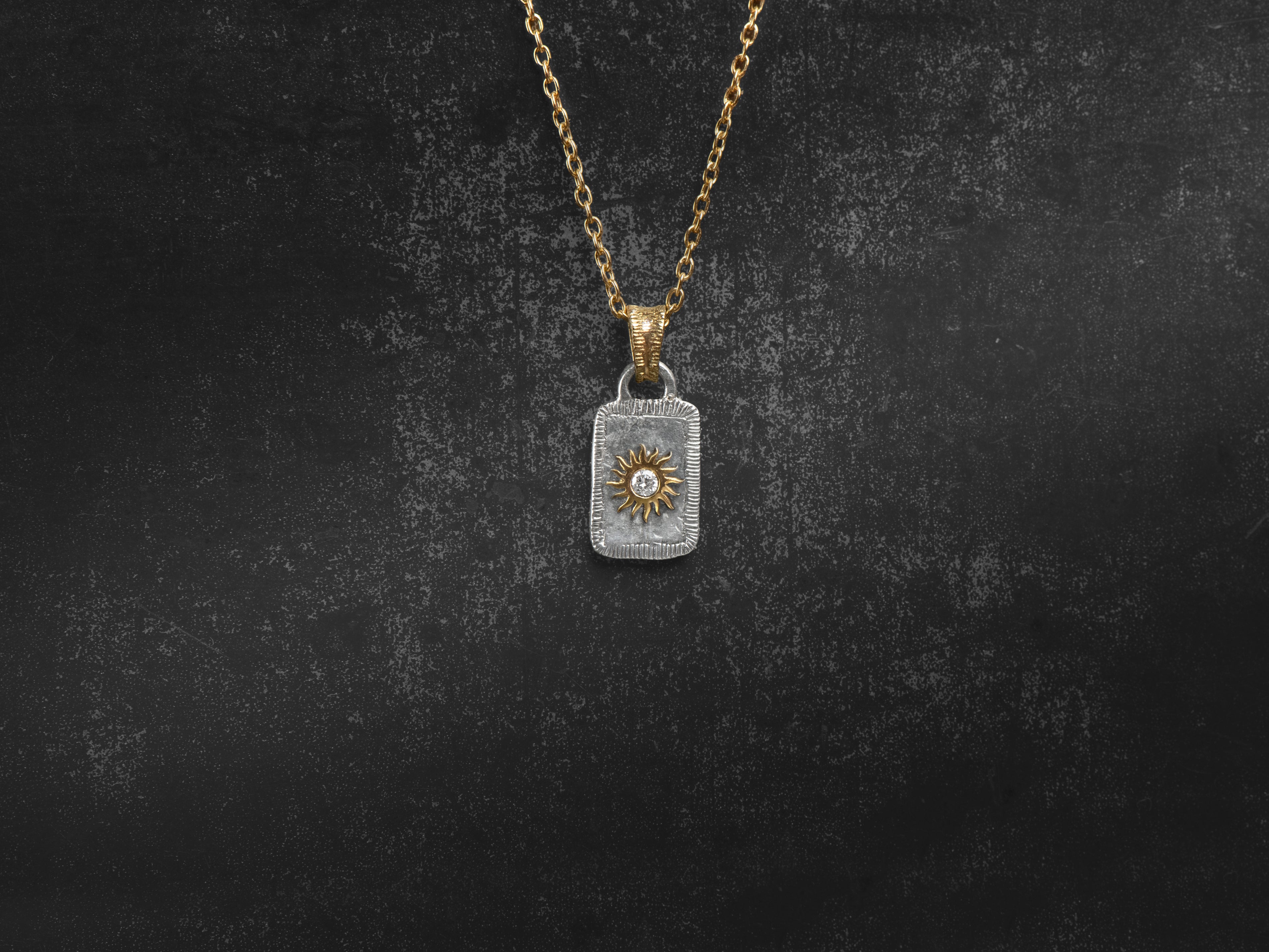 Pendentif Solis Lux rectangle PM soleil diamant
