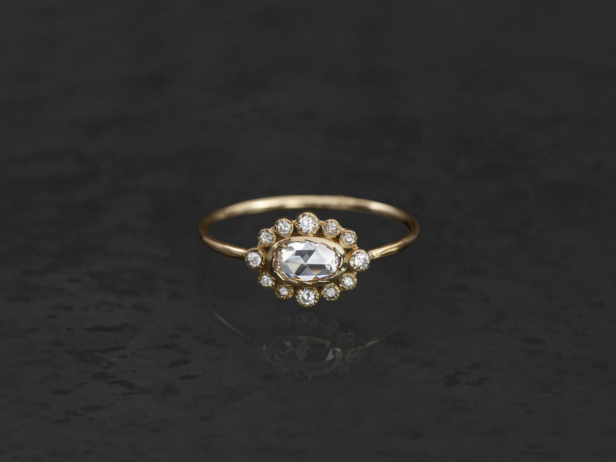 Sagan diamonds yellow gold ring