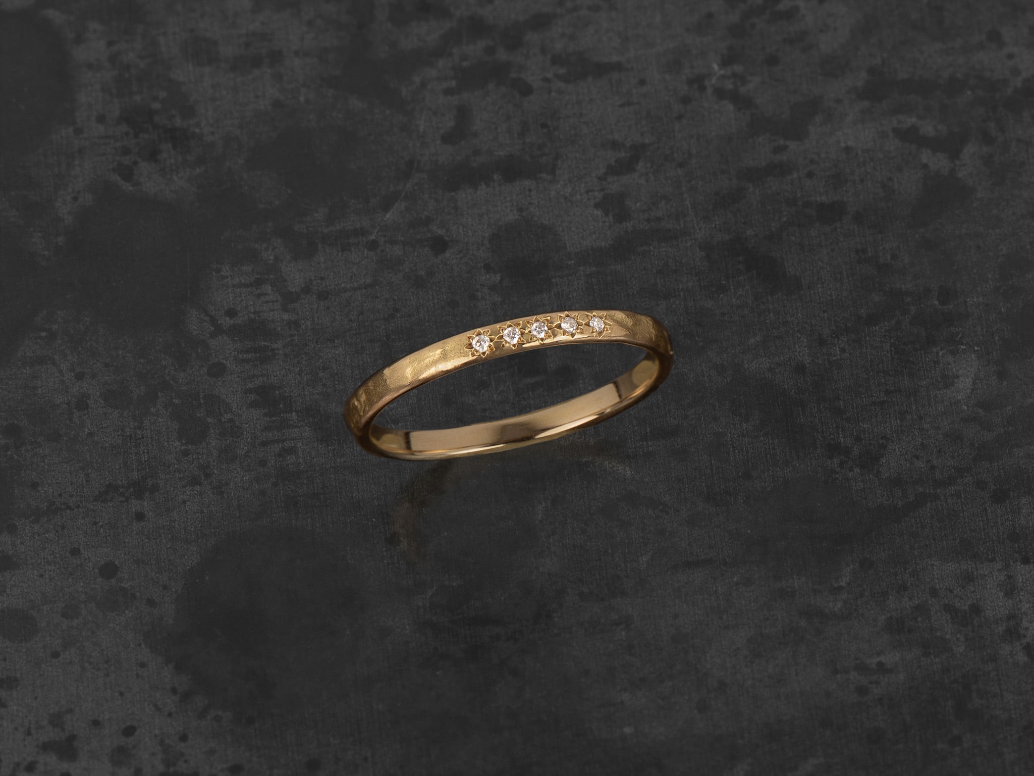 BAGUE CASSIEL 5 DIAMANTS BLANCS OR JAUNE