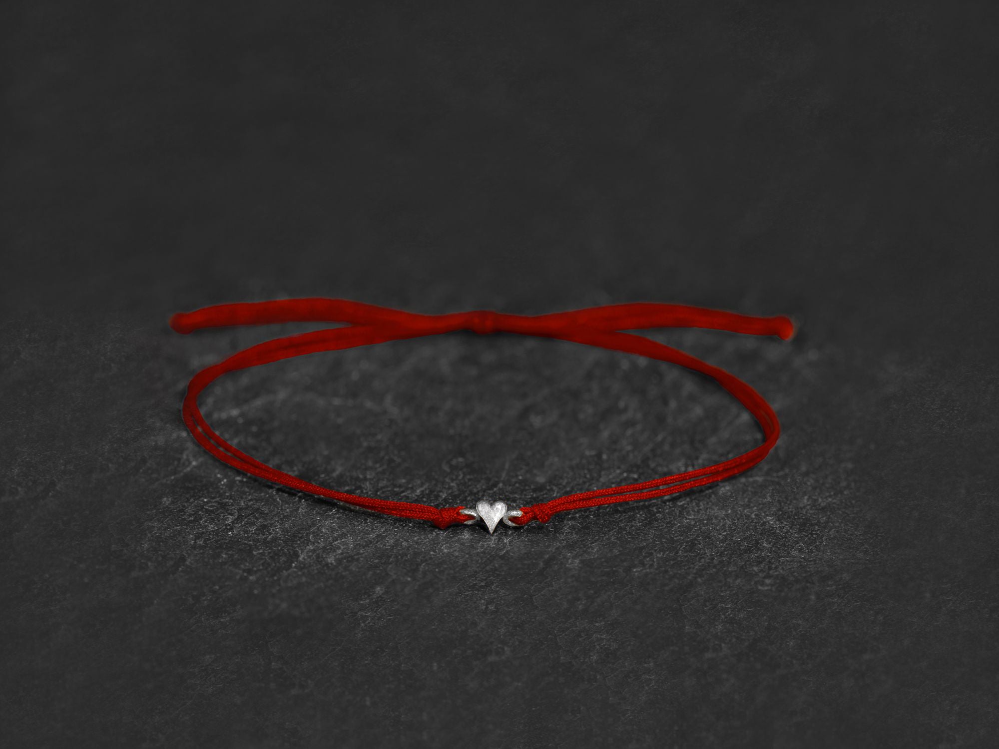 Bracelet True Love platine – bijou artisanal signé Emmanuelle Zysman