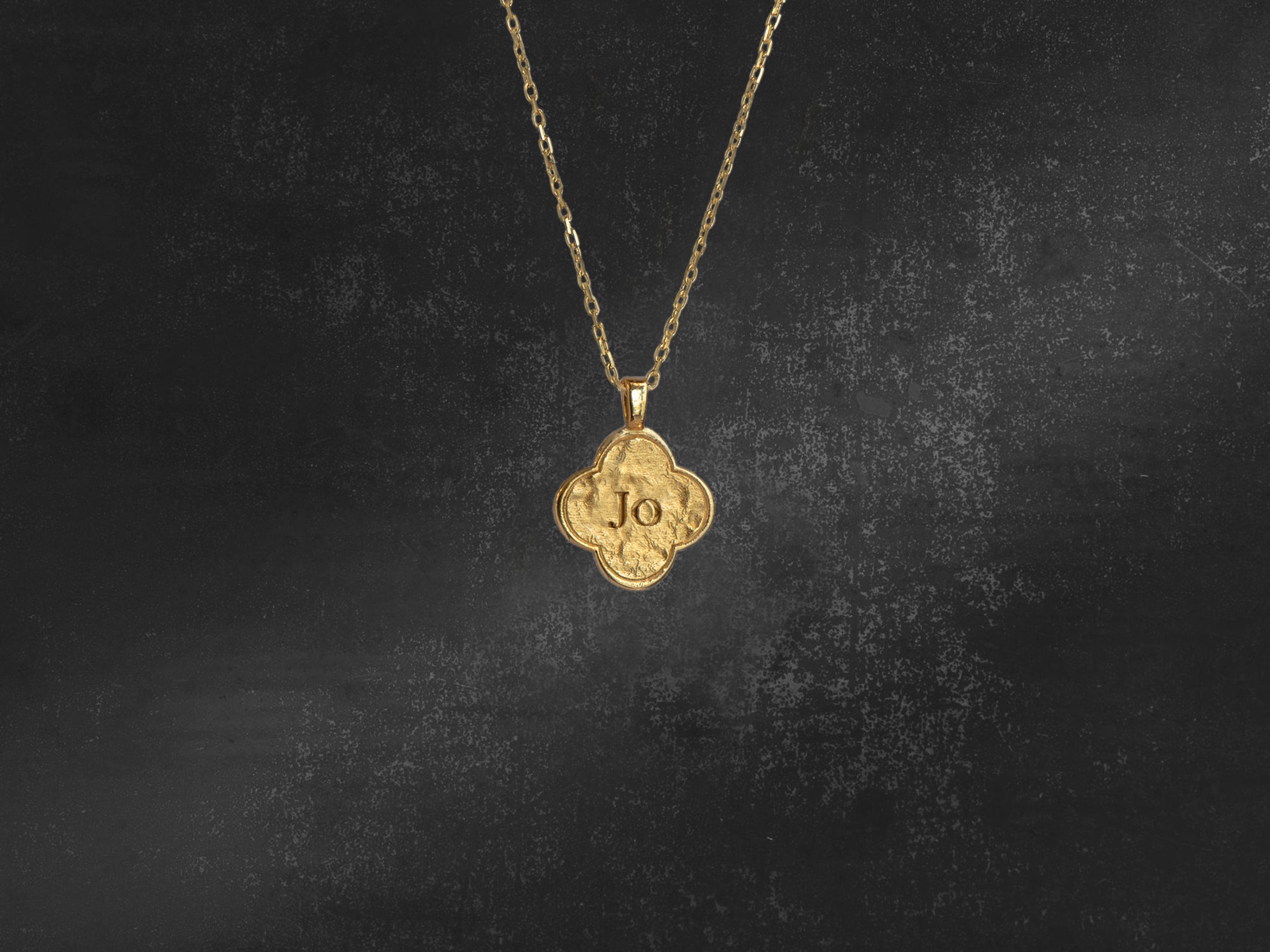 Baby Amor necklace yellow gold 2 Letters