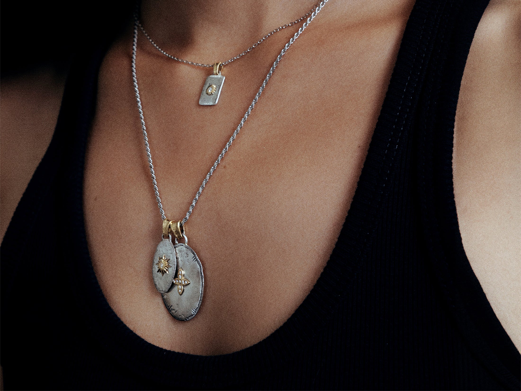Pendentif Solis Lux ovale PM soleil brillant blanc